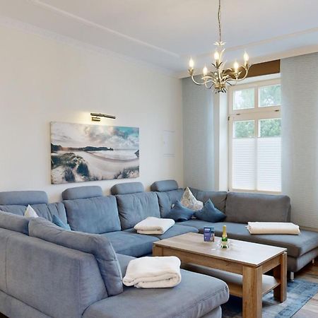 Strandnahe Fewo Mit Terrasse, Villa Vergissmeinnicht 01, Binz Bagian luar foto