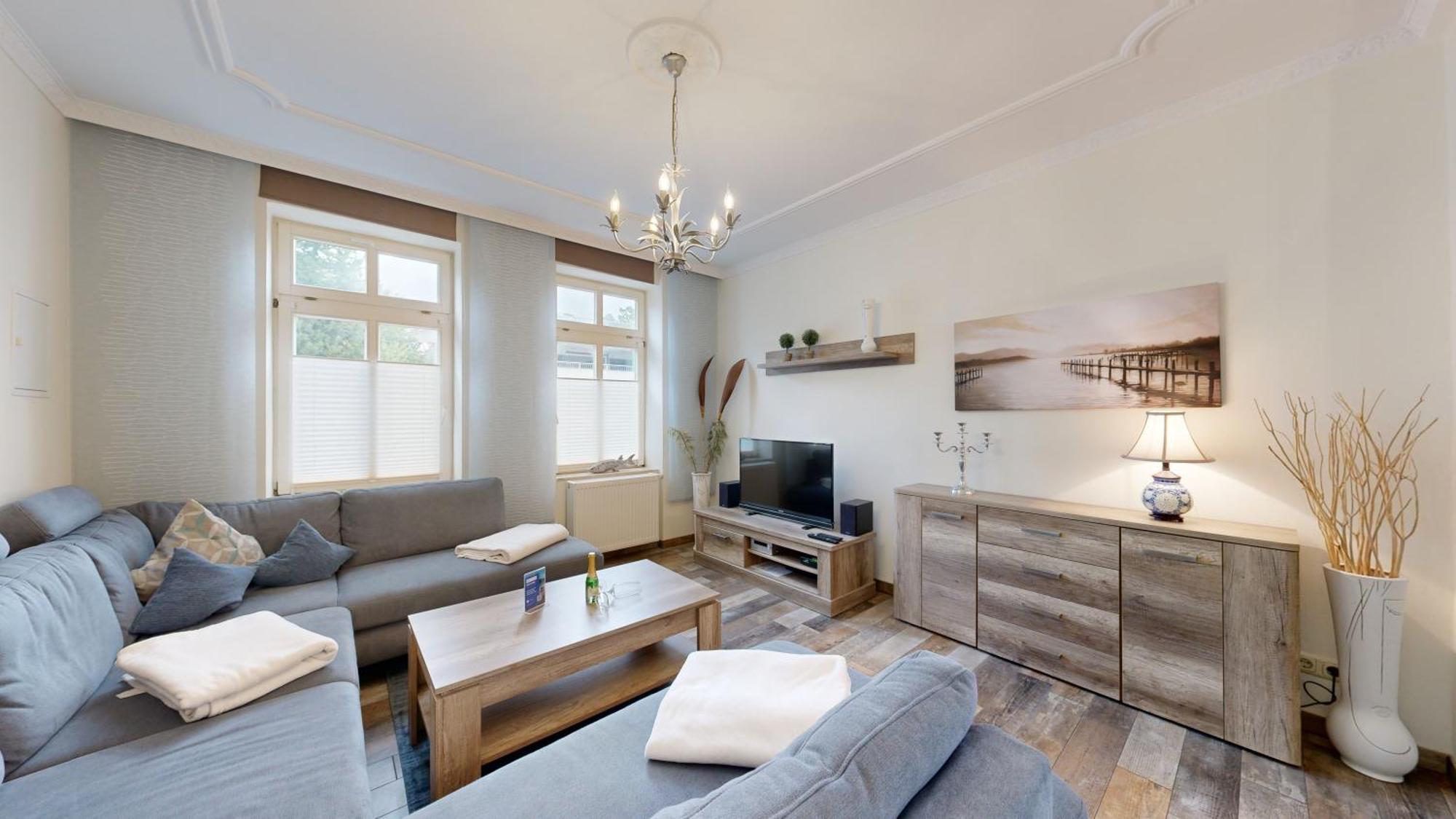 Strandnahe Fewo Mit Terrasse, Villa Vergissmeinnicht 01, Binz Bagian luar foto